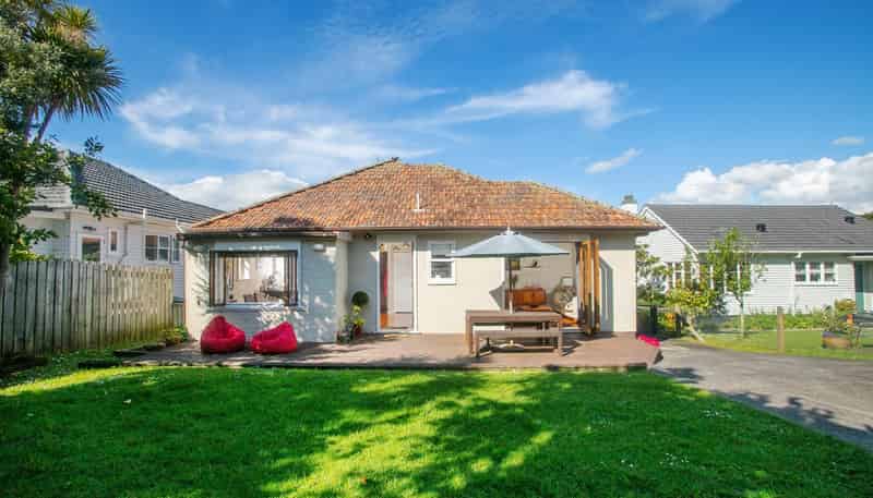 76B Walmer Rd, Point Chevalier