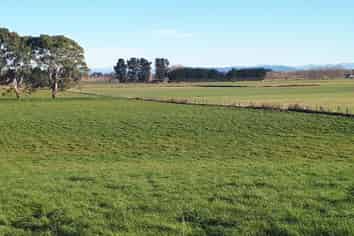 321 Devereux Road, Winton