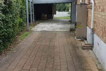 31 Queenwood Avenue, Queenwood