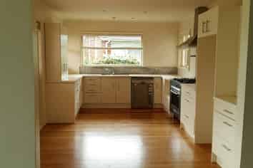 31 Queenwood Avenue, Queenwood