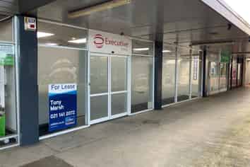 Roselands Shopping Centre Office/Retail