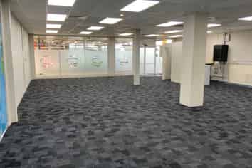 Roselands Shopping Centre Office/Retail