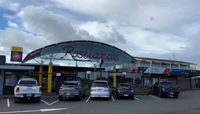 98 Great South Road, Papakura, Papakura