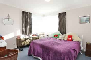 104 Derwent Crescent, Glengarry