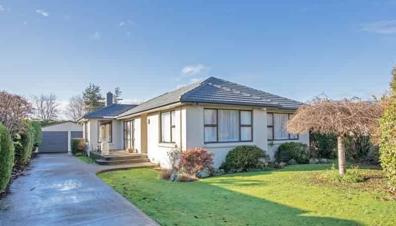 289 Racecourse Road, Waverley