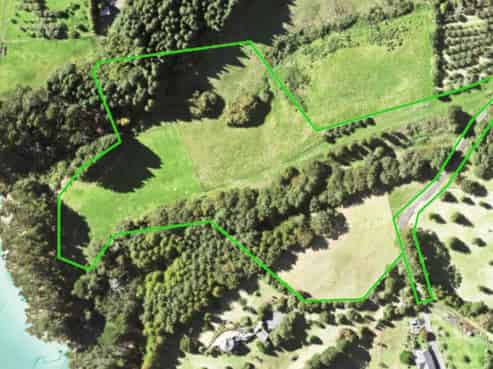 118 Potts Road, Whitford