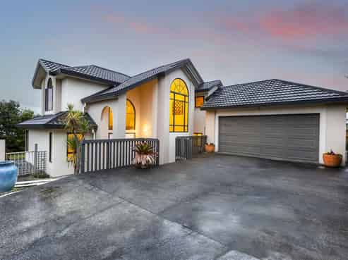 24 St Ives Drive, Camborne