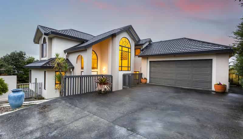 24 St Ives Drive, Camborne