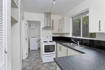 18 Tableau Place, Totara Vale