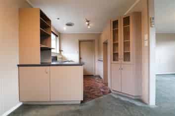 15 Clyde Carr Crescent, Waimataitai