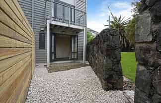 21 Dovedale Place, 