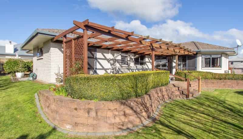 16 Stanley Drive, Lynmore