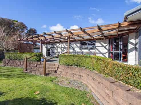 16 Stanley Drive, Lynmore