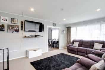 135 Riverbend Road, Onekawa