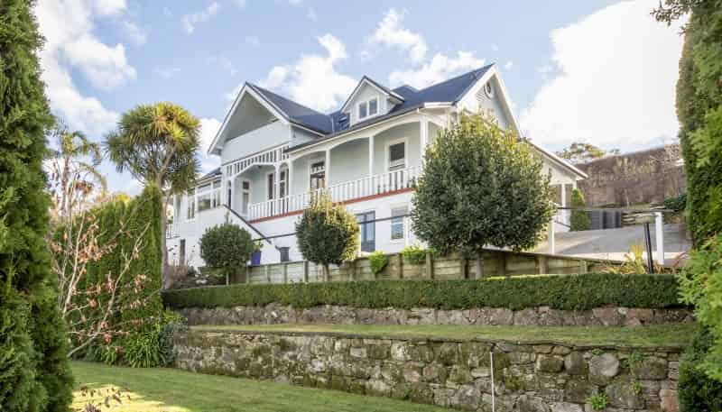 10 Cobden Road, Napier Hill