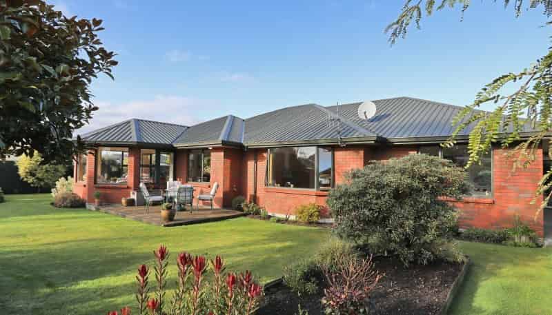 330 Herbert Street, Windsor