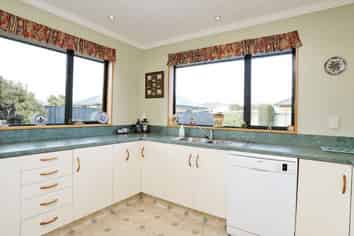 330 Herbert Street, Windsor