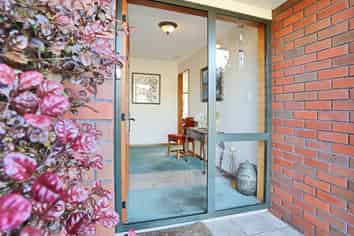 330 Herbert Street, Windsor