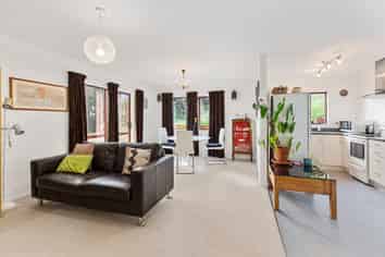 26 Omapere Street, Porirua