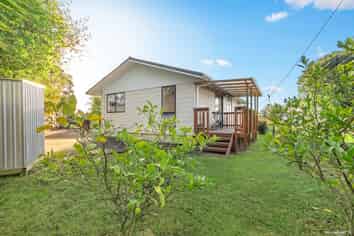 2/63c Colwill Road, Massey