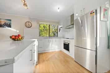 2/63c Colwill Road, Massey