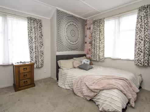 19 Tweed Street, Roslyn