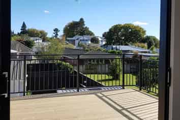 B/127 Fourteenth Avenue, Avenues