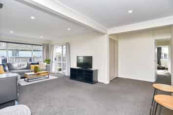 6 Aspen Place, Parklands