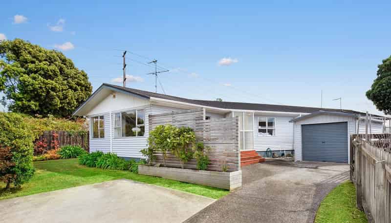 15 Mirovale Place, Totara Vale