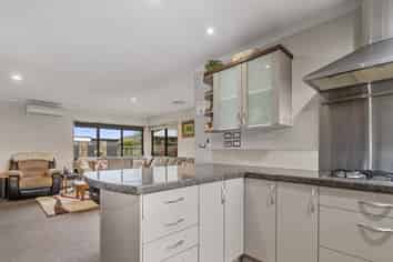 30 Carroll Place, Owhata