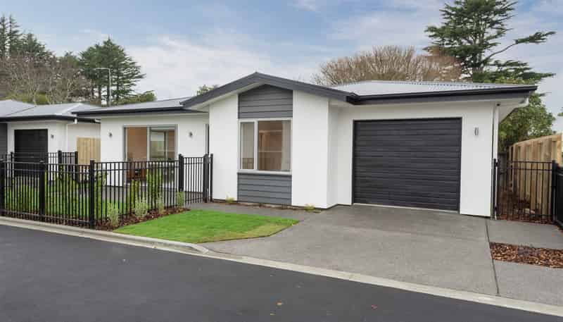 1/361 Avonhead Road, Avonhead