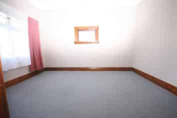 15 Carlyle Street, North East Valley