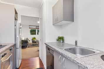 10D Graysons Lane, Mount Eden