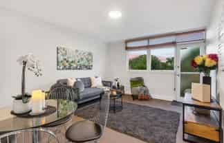 10D Graysons Lane, Mount Eden
