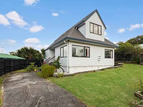 6 Clarion Place, Glendene