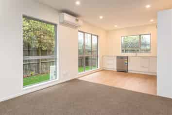 2/361 Avonhead Road, Avonhead