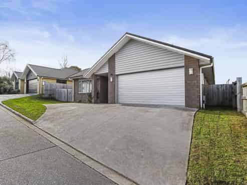 43 Longbow Terrace, Flagstaff