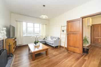 534 Featherston Street, Roslyn