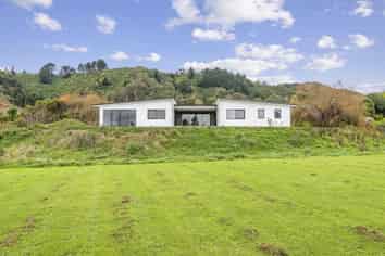 51 Manakau Heights Drive, Manakau