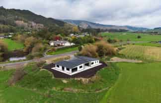 51 Manakau Heights Drive, Manakau