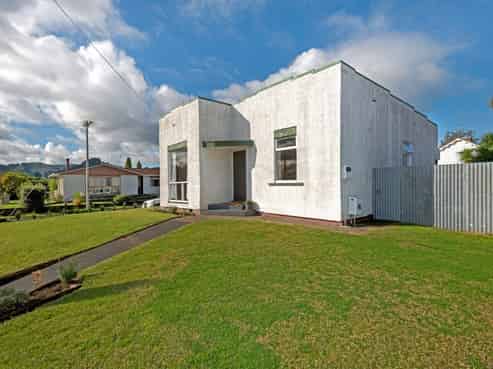 28 Carnarvon Street, Gisborne