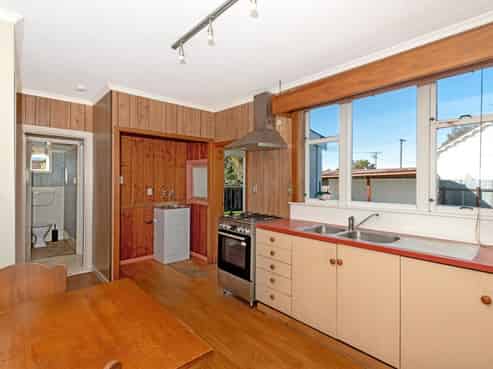 28 Carnarvon Street, Gisborne