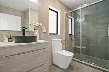 1/50 Raglan Street, Mangere East