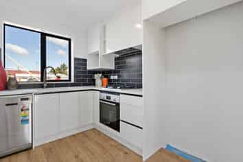 1/50 Raglan Street, Mangere East