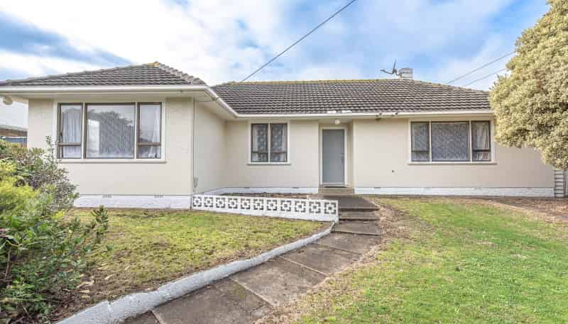 82 Polson Street, Castlecliff