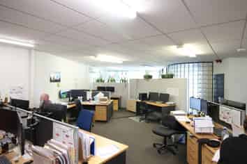 Office/Warehouse offered for lease