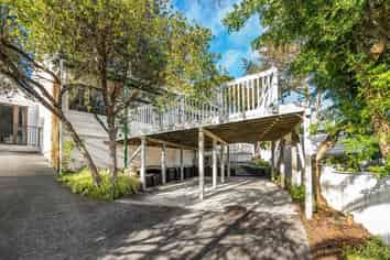73B Oaktree Avenue, Browns Bay