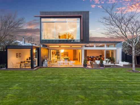 53 Hawthorne Street, Strowan