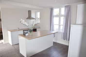 245A Queens Drive, Windsor