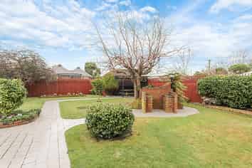 17 Sandwich Road, Beckenham